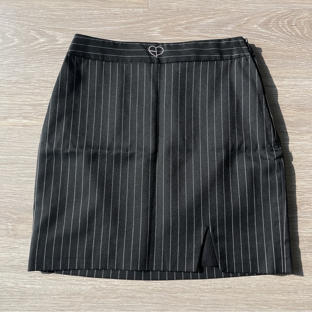 BLACKPINK X H&M Black and White Pinstripe Bodycon Skirt